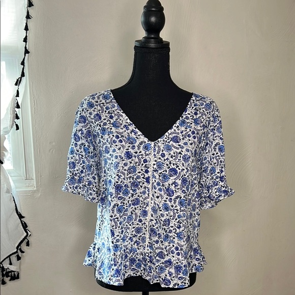 Lucky Brand Floral Blue and White Women's Top Size S - Picture 1 of 6